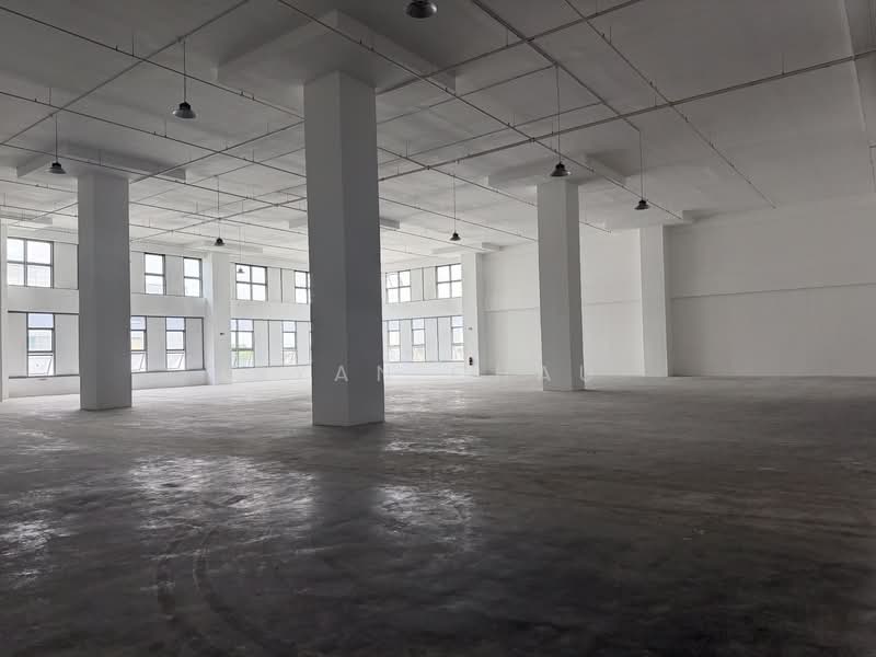 Corp Image | 8.8m High | 2400 amps w/Office @ International Road, , 16,000 sqft, Factory / Workshop (B2) For Rent, by Ryan Chau, 500102387 - Interior - CommercialGuru.com.sg