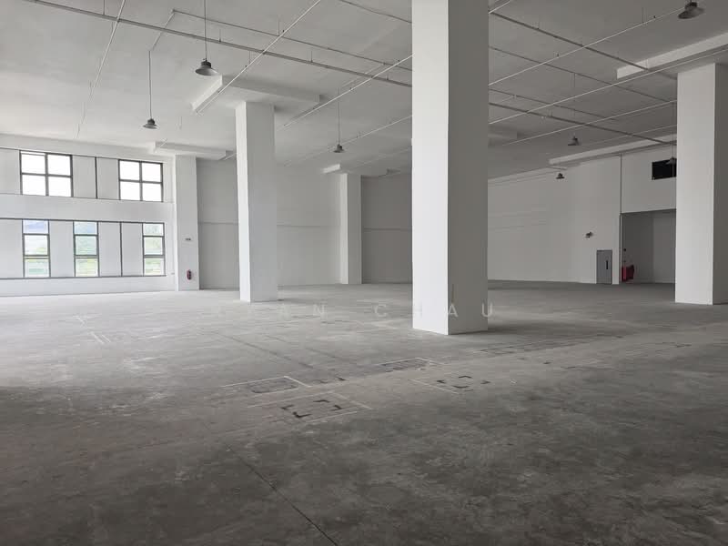 Corp Image | 8.8m High | 2400 amps w/Office @ International Road, , 16,000 sqft, Factory / Workshop (B2) For Rent, by Ryan Chau, 500102387 - CommercialGuru.com.sg