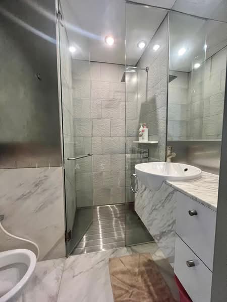 1 Moulmein Rise, 1 Moulmein Rise, 3 Bedrooms, 1,238 sqft, Apartment For Sale, by Lina S Tedja, 500102396 - Bathroom - PropertyGuru.com.sg