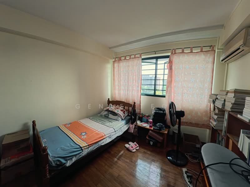 165 Woodlands Street 13, 165 Woodlands Street 13, 3 Bedrooms, 1,302 sqft, HDB Flat For Sale, by Genie Teo, 500102397 - PropertyGuru.com.sg
