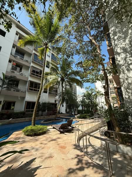The Maylea, 242K Pasir Panjang Road, 3 Bedrooms, 1,259 sqft, Condominium For Sale, by Lola Santoso, 500102399 - Children's pool - PropertyGuru.com.sg