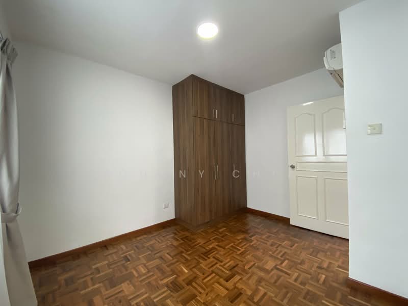 Siglap Center, 55 Siglap Road, 3 Bedrooms, 1,290 sqft, Apartment For Rent, by Johnny Chia, 500102406 - Bedroom - PropertyGuru.com.sg