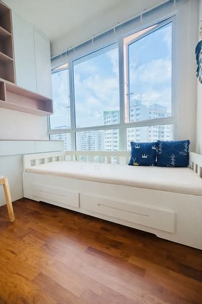 The Tampines Trilliant, 21 Tampines Central 7, 3 Bedrooms, 872 sqft, Executive Condominium For Rent, by Sherry Ang, 500102410 - Bedroom - PropertyGuru.com.sg