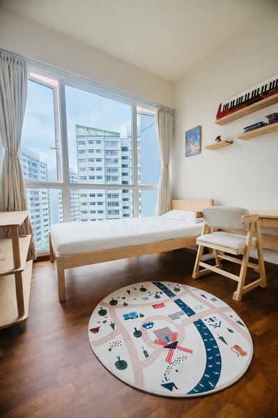 The Tampines Trilliant, 21 Tampines Central 7, 3 Bedrooms, 872 sqft, Executive Condominium For Rent, by Sherry Ang, 500102410 - Bedroom - PropertyGuru.com.sg