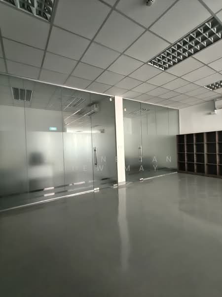 The Splendour, 31 Bukit Batok Crescent, 1,000 sqft, Light Industrial (B1) For Rent, by Joanne Tan Siew May, 500102411 - Interior - CommercialGuru.com.sg