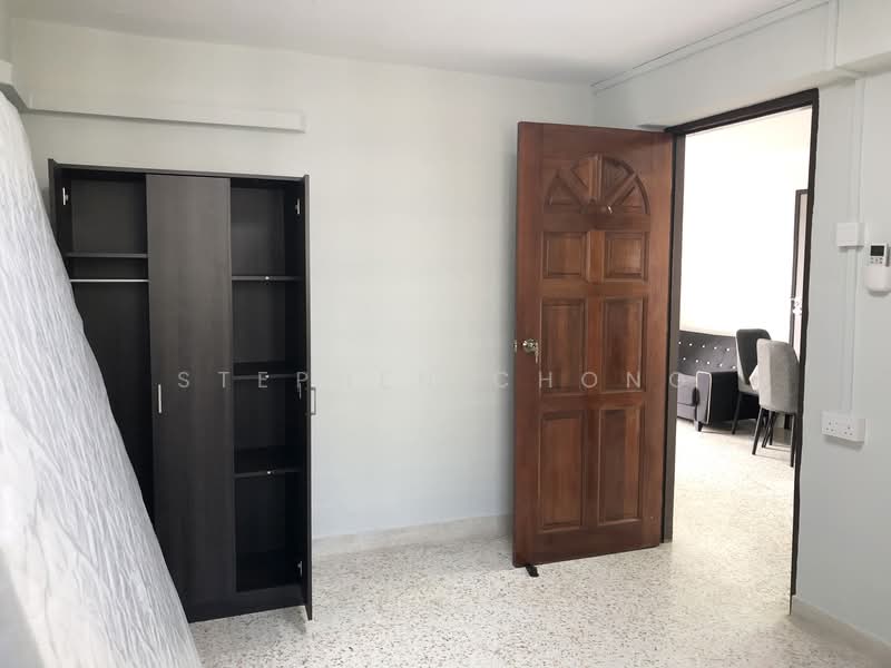 74 Bedok North Road, 74 Bedok North Road, 4 Bedrooms, 1,389 sqft, HDB Flat For Sale, by Stephen Chong, 500102437 - Bedroom (Corridor Unit) - PropertyGuru.com.sg