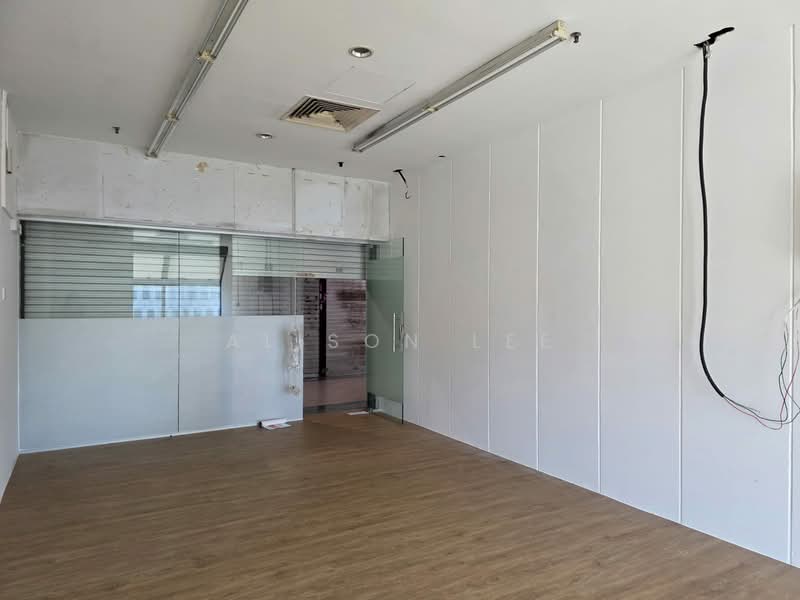 Sim Lim Square, 1 Rochor Canal Road, 387 sqft, Other Retail For Sale, by Alison Lee, 500102439 - Interior - CommercialGuru.com.sg