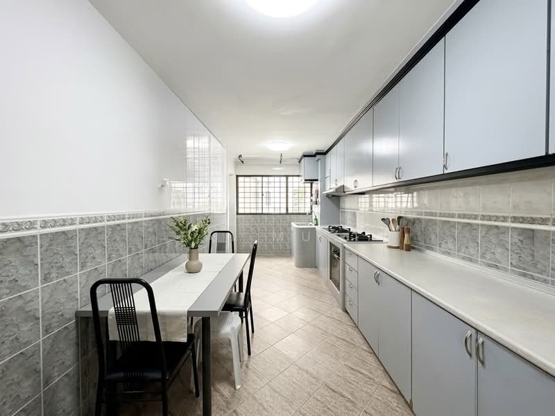 231 Serangoon Avenue 3, 231 Serangoon Avenue 3, 3 Bedrooms, 1,119 sqft, HDB Flat For Sale, by Fai Muni, 500102448 - Kitchen - PropertyGuru.com.sg