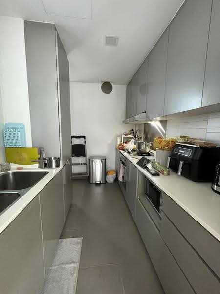 The Esta, Amber Gardens, East Coast / Marine Parade, 4 Bedrooms, 1,464 sqft, Condominium For Sale, by Karen Tan, 500102451 - Kitchen - PropertyGuru.com.sg