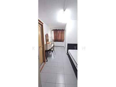 For Rent - 824 Jurong West Street 81