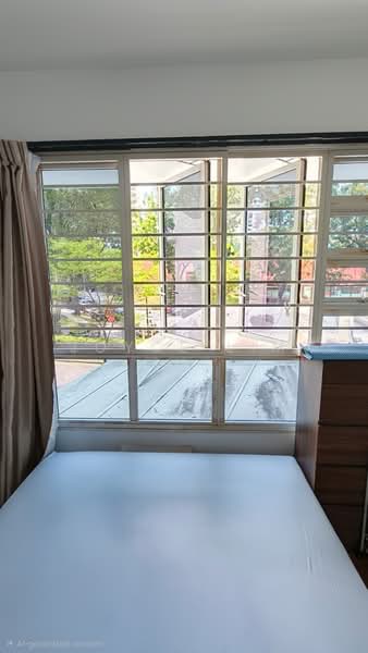 296C Bukit Batok Street 22, 296C Bukit Batok Street 22, 3 Bedrooms, 990 sqft, HDB Flat For Sale, by Joyce Lim, 500102463 - Bedroom - PropertyGuru.com.sg