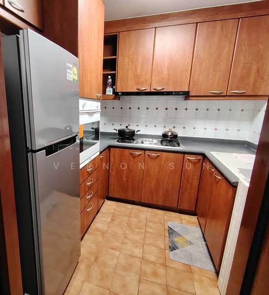 Signature Park, 46A Toh Tuck Road, 2 Bedrooms, 1,033 sqft, Condominium For Rent, by Vernon Sun, 500102475 - Kitchen - PropertyGuru.com.sg