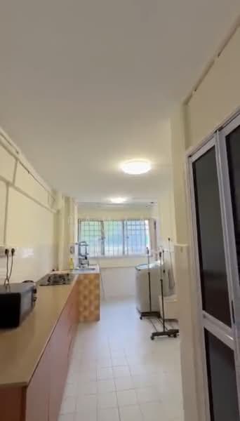 310 Bukit Batok Street 32, 310 Bukit Batok Street 32, 1 Bedroom, 600 sqft, HDB Flat For Rent, by Ramjan Bivi A Yacub Begum, 500102484 - Kitchen - PropertyGuru.com.sg