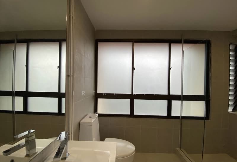 Parkway View, 39 Marine Parade Road, 4 Bedrooms, 3,572 sqft, Condominium For Rent, by Irene See, 500102489 - Bathroom - PropertyGuru.com.sg