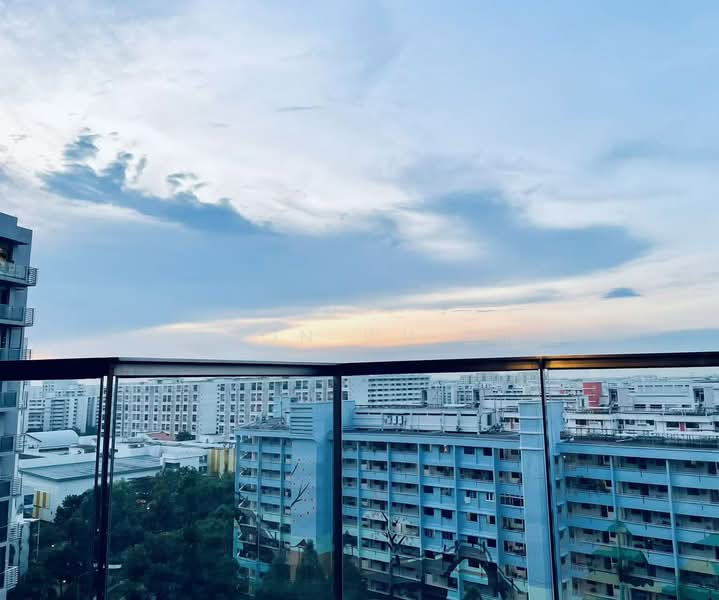 Lake Grande, 10 Jurong Lake Link, 2 Bedrooms, 721 sqft, Condominium For Sale, by Wilson Wu 巫海强, 500102498 - Exterior - PropertyGuru.com.sg