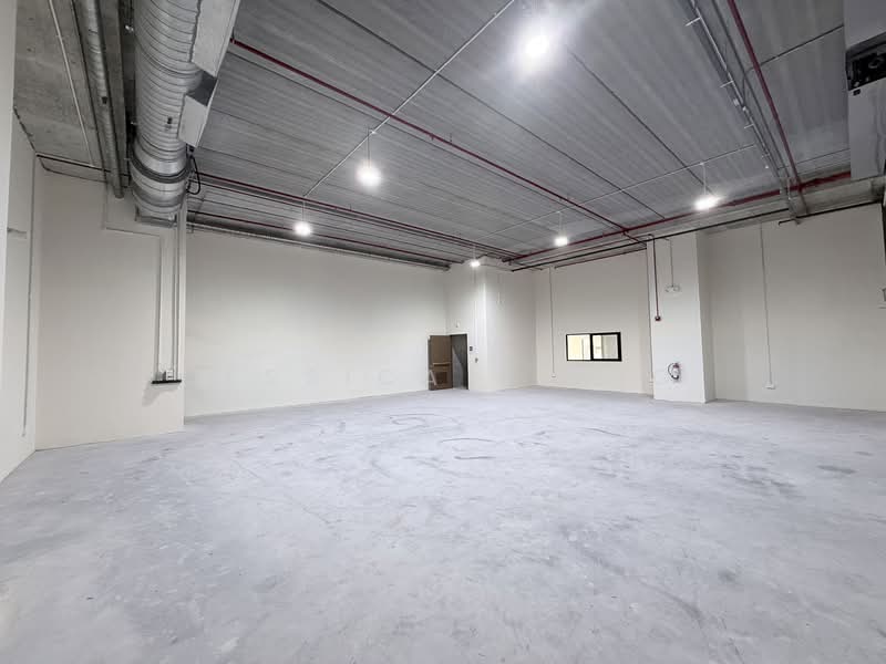 Ramp up / 20 container access / Dual keys, , 1,668 sqft, Factory / Workshop (B2) For Rent, by Jessica Liang, 500102500 - Interior - CommercialGuru.com.sg