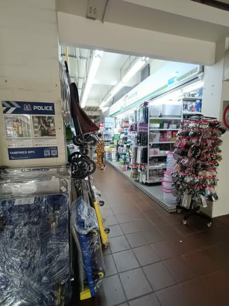 Tampines Central, Tampines Central, 600 sqft, Other Retail For Rent, by Judy Ang, 500102507 - Interior - CommercialGuru.com.sg