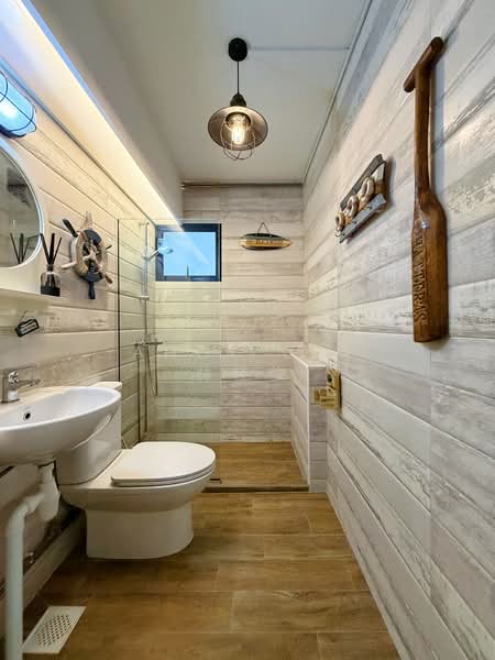 470 Segar Road, 470 Segar Road, 4 Bedrooms, 1,399 sqft, HDB Flat For Sale, by Andy Lim 林佳俊, 500102512 - Bathroom - PropertyGuru.com.sg