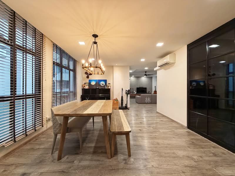 470 Segar Road, 470 Segar Road, 4 Bedrooms, 1,399 sqft, HDB Flat For Sale, by Andy Lim 林佳俊, 500102512 - Dining Room - PropertyGuru.com.sg