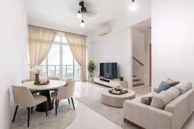 For Sale - Vacanza @ East