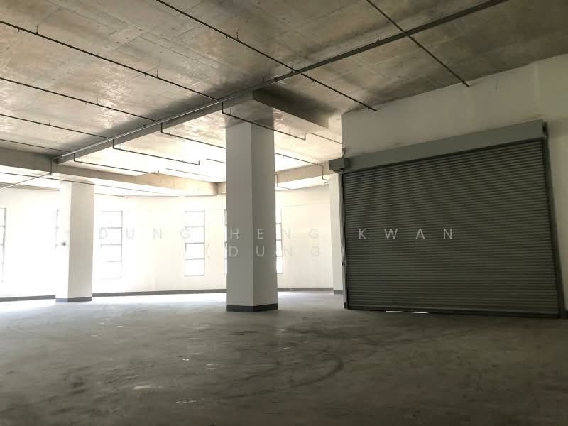 ✅ Ground Floor + 300A Power + 40ft Access ✅, Tuas, 6,300 sqft, Factory / Workshop (B2) For Rent, by Dung Heng Kwan (Dung), 500102515 - Interior - CommercialGuru.com.sg