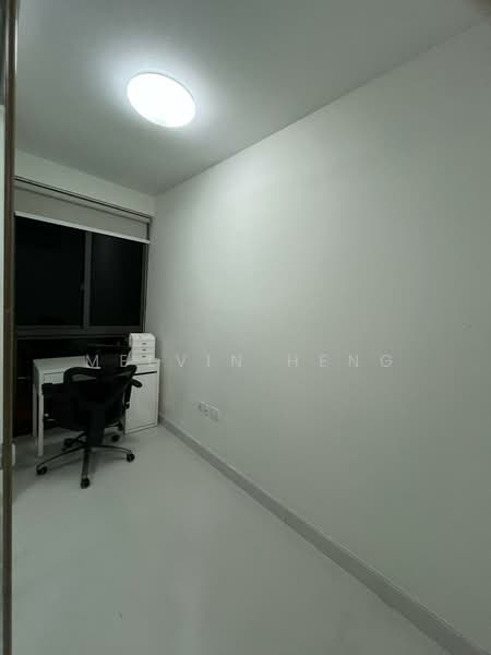 Smart Suites, 302 Sims Avenue, 1 Bedroom, 527 sqft, Condominium For Rent, by Melvin Heng, 500102527 - Study - PropertyGuru.com.sg
