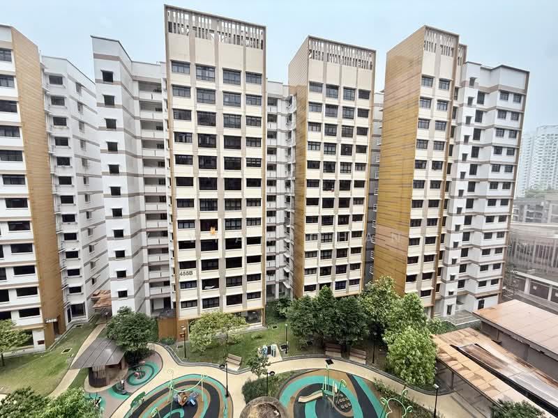 455A Sengkang West Avenue, 455A Sengkang West Avenue, 1 Bedroom, 516 sqft, HDB Flat For Sale, by VIVIAN Chan, 500102531 - Exterior - PropertyGuru.com.sg