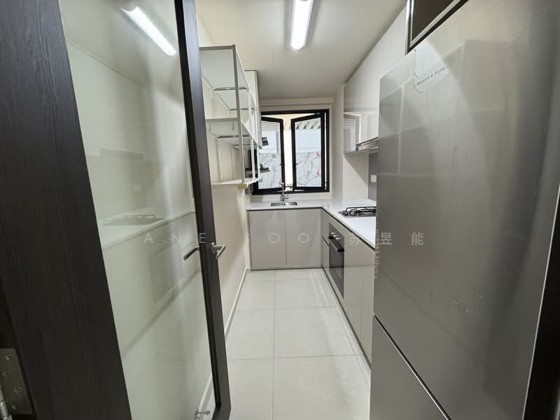 Lake Grande, 8 Jurong Lake Link, 2 Bedrooms, 775 sqft, Condominium For Rent, by Zane Soo 苏昱能, 500102541 - Kitchen - PropertyGuru.com.sg