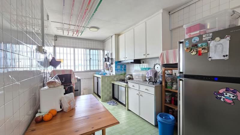 149 Bedok Reservoir Road, 149 Bedok Reservoir Road, 3 Bedrooms, 904 sqft, HDB Flat For Sale, by Jennifer Ng, 500102543 - Kitchen - PropertyGuru.com.sg