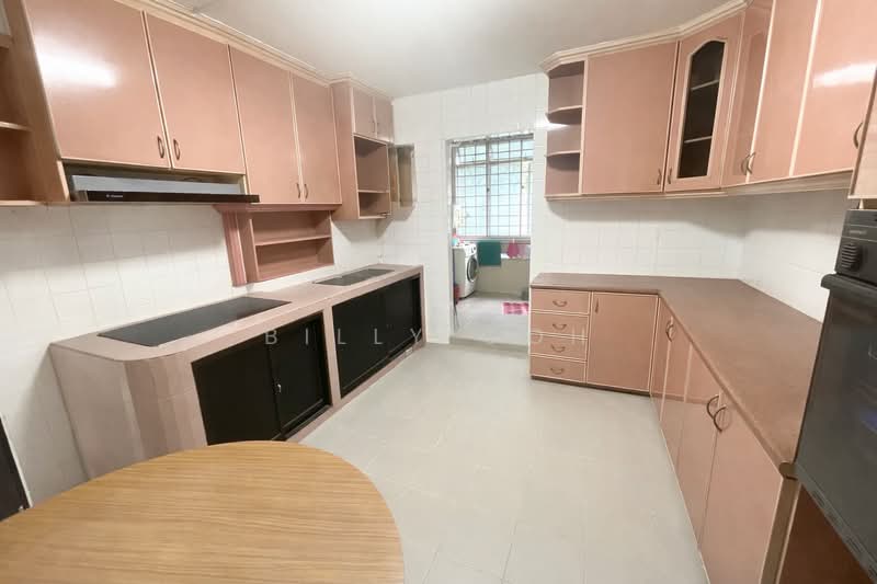 162 Yung Ping Road, 162 Yung Ping Road, 4 Bedrooms, 1,571 sqft, HDB Flat For Sale, by Billy Goh, 500102549 - Kitchen - PropertyGuru.com.sg
