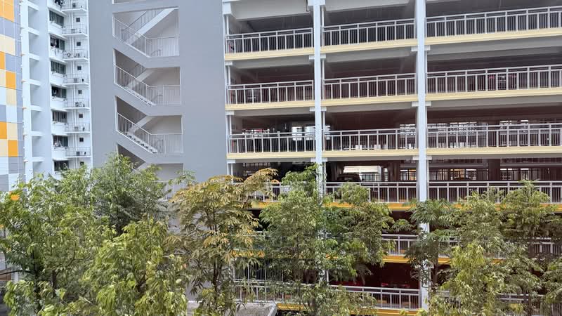 488A Choa Chu Kang Avenue 5, 488A Choa Chu Kang Avenue 5, 3 Bedrooms, 1,001 sqft, HDB Flat For Sale, by Nur Fudge, 500102556 - Exterior - PropertyGuru.com.sg