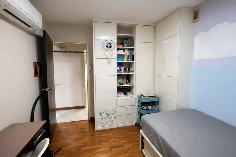 273B Compassvale Link, 273B Compassvale Link, 3 Bedrooms, 969 sqft, HDB Flat For Sale, by Kevin Lim, 500102562 - Bedroom - PropertyGuru.com.sg