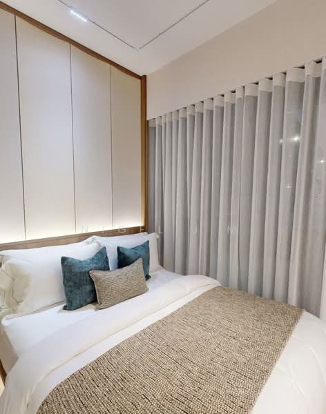 Hudson Place Residences, , 4 Bedrooms, 1,152 sqft, Condominium For Sale, by Nigel J M, 500102565 - Bedroom - PropertyGuru.com.sg