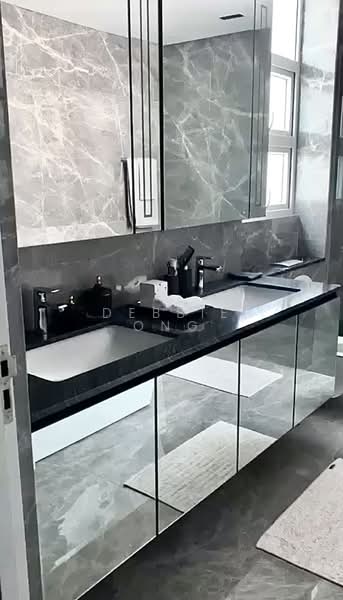 Greenmead Avenue, Greenmead Avenue, 5 Bedrooms, 5,250 sqft, Semi-Detached House For Sale, by Debbie Ong, 500102566 - Bathroom - PropertyGuru.com.sg