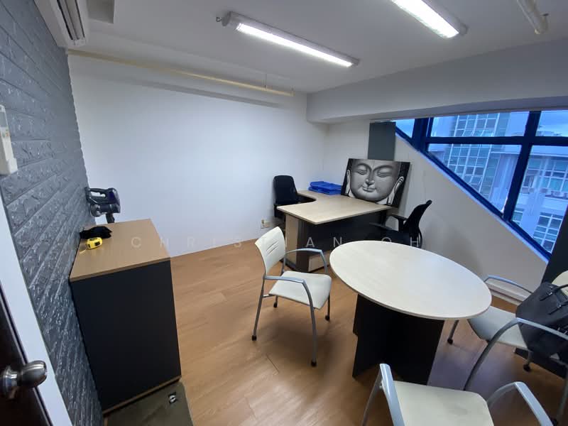 Wcega Tower, 21 Bukit Batok Crescent, 2,200 sqft, Light Industrial (B1) For Sale, by Christian Oh, 500102568 - CommercialGuru.com.sg