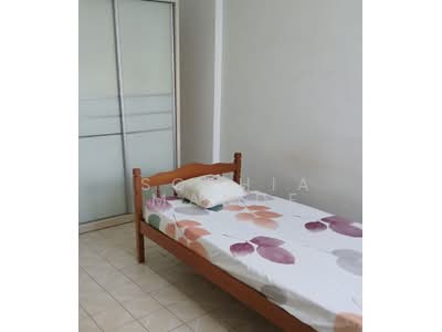 For Rent - 301 Jurong East Street 32