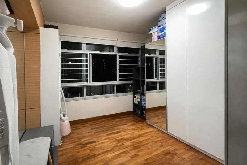 273B Compassvale Link, 273B Compassvale Link, 3 Bedrooms, 969 sqft, HDB Flat For Sale, by Eunice Lam, 500102592 - Bedroom - PropertyGuru.com.sg