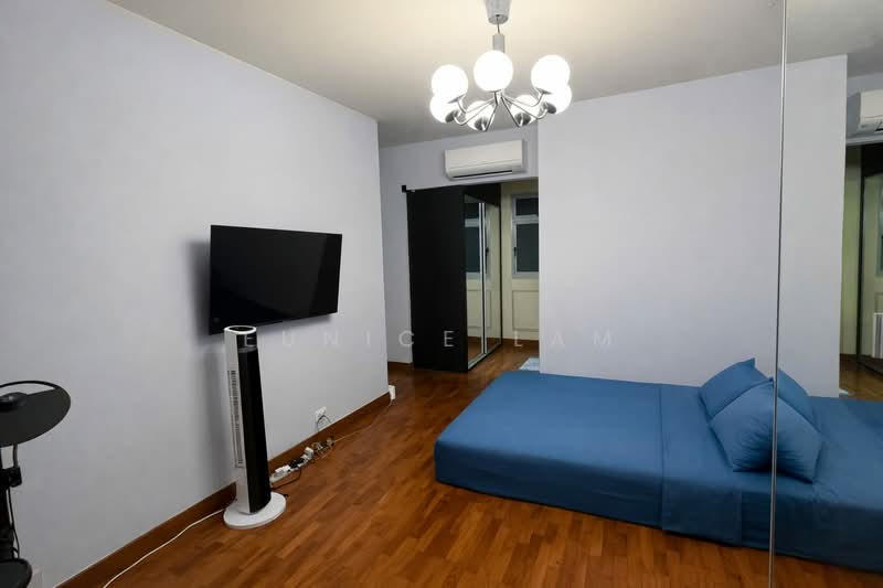 273B Compassvale Link, 273B Compassvale Link, 3 Bedrooms, 969 sqft, HDB Flat For Sale, by Eunice Lam, 500102592 - Bedroom - PropertyGuru.com.sg