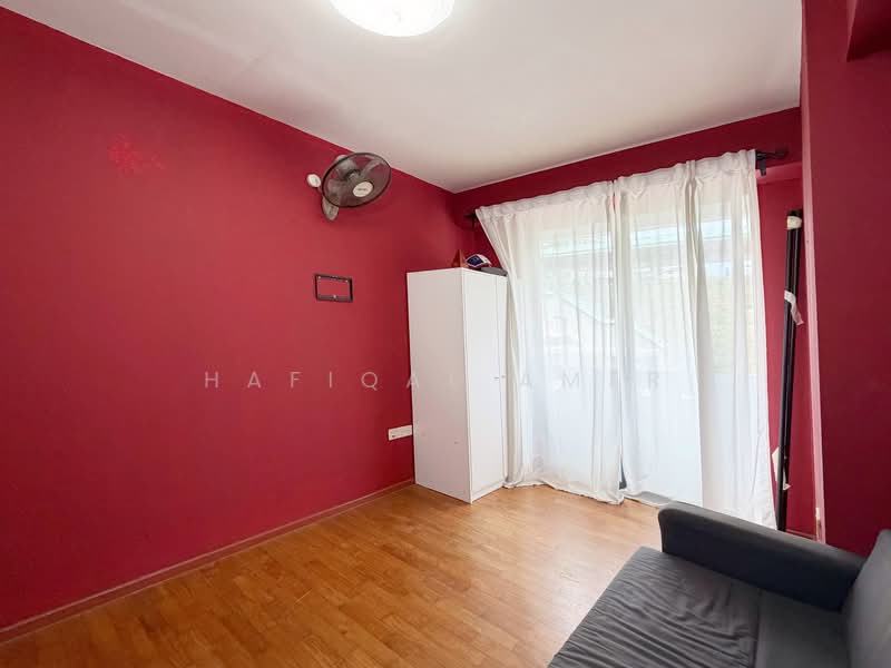 308C Punggol Walk, 308C Punggol Walk, 3 Bedrooms, 990 sqft, HDB Flat For Sale, by Hafiqal Amer, 500102598 -  Common Room - PropertyGuru.com.sg