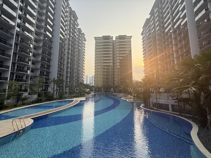 Grand Dunman, 10 Dunman Road, East Coast / Marine Parade, 2 Bedrooms, 775 sqft, Condominium For Sale, by Priscilla Wong, 500102607 - Pool - PropertyGuru.com.sg