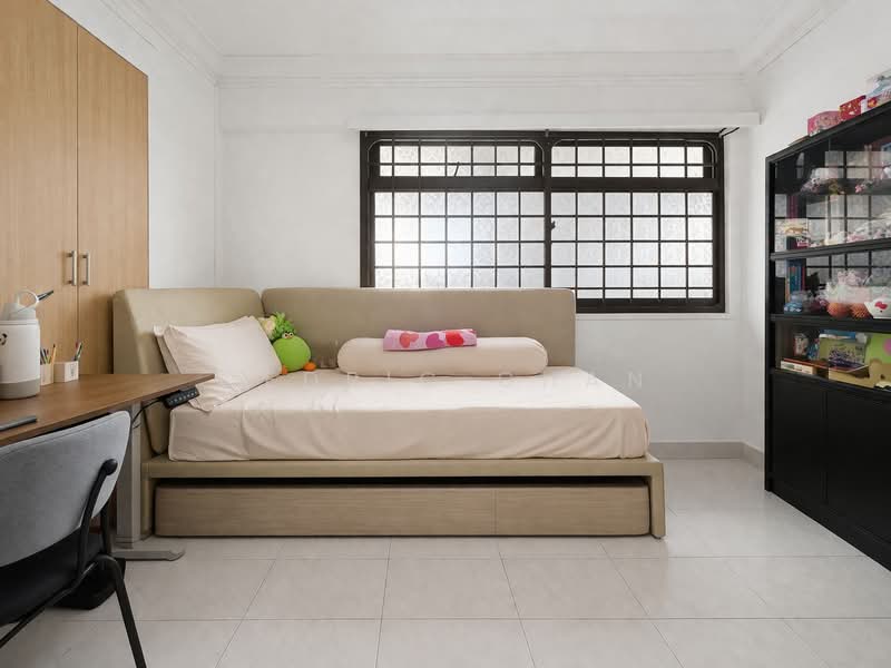 289E Bukit Batok Street 25, 289E Bukit Batok Street 25, 3 Bedrooms, 1,087 sqft, HDB Flat For Sale, by Cedric Chan, 500102616 - Bedroom - PropertyGuru.com.sg