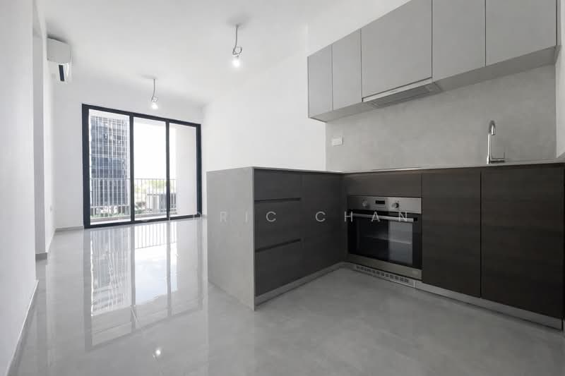 The Florence Residences, 91 Hougang Avenue 2, 2 Bedrooms, 667 sqft, Condominium For Rent, by Cedric Chan, 500102629 - Kitchen - PropertyGuru.com.sg