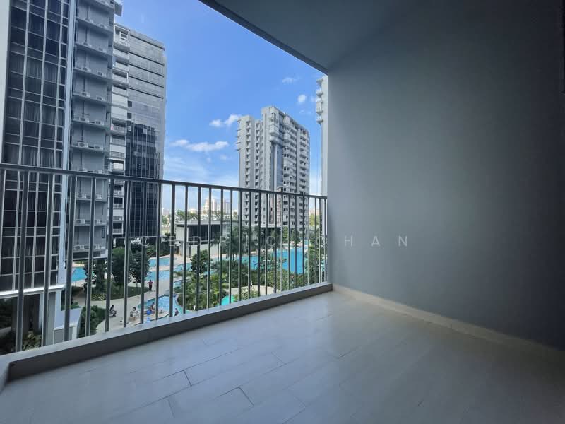 The Florence Residences, 91 Hougang Avenue 2, 2 Bedrooms, 667 sqft, Condominium For Rent, by Cedric Chan, 500102629 - Balcony - PropertyGuru.com.sg