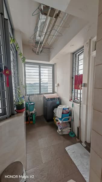 The Madeira, 50 Bukit Batok Street 31, 4 Bedrooms, 2,928 sqft, Condominium For Sale, by Ong Lin Khong, 500102630 - Yard - PropertyGuru.com.sg