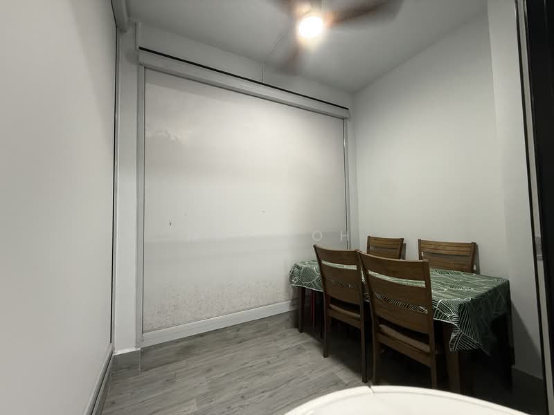 Mayfair Gardens, 8 Rifle Range Road, 1 Bedroom, 570 sqft, Condominium For Sale, by May Loh, 500102638 - Dining Room - PropertyGuru.com.sg