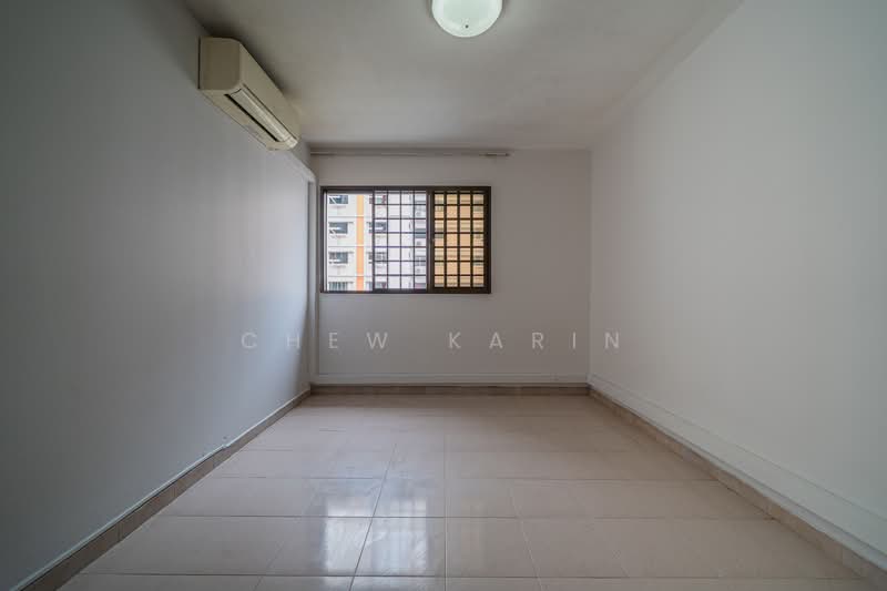 307 Bukit Batok Street 31, 307 Bukit Batok Street 31, 3 Bedrooms, 1,001 sqft, HDB Flat For Sale, by Chew Karin, 500102640 - Common Bedroom - PropertyGuru.com.sg