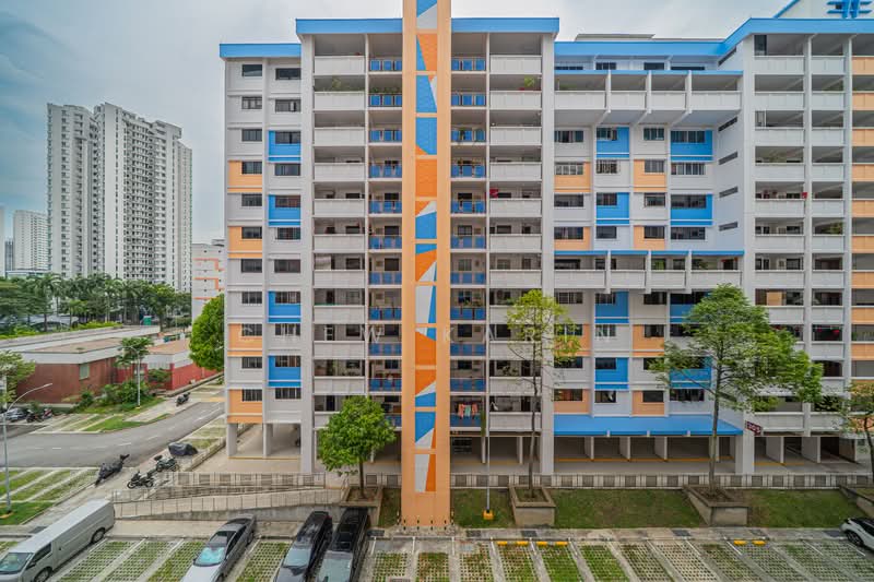 307 Bukit Batok Street 31, 307 Bukit Batok Street 31, 3 Bedrooms, 1,001 sqft, HDB Flat For Sale, by Chew Karin, 500102640 - Exterior - PropertyGuru.com.sg