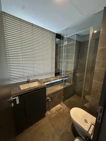 Skysuites @ Anson, 8 Enggor Street, 2 Bedrooms, 699 sqft, Condominium For Sale, by Wilson Wu 巫海强, 500102641 - Bathroom - PropertyGuru.com.sg