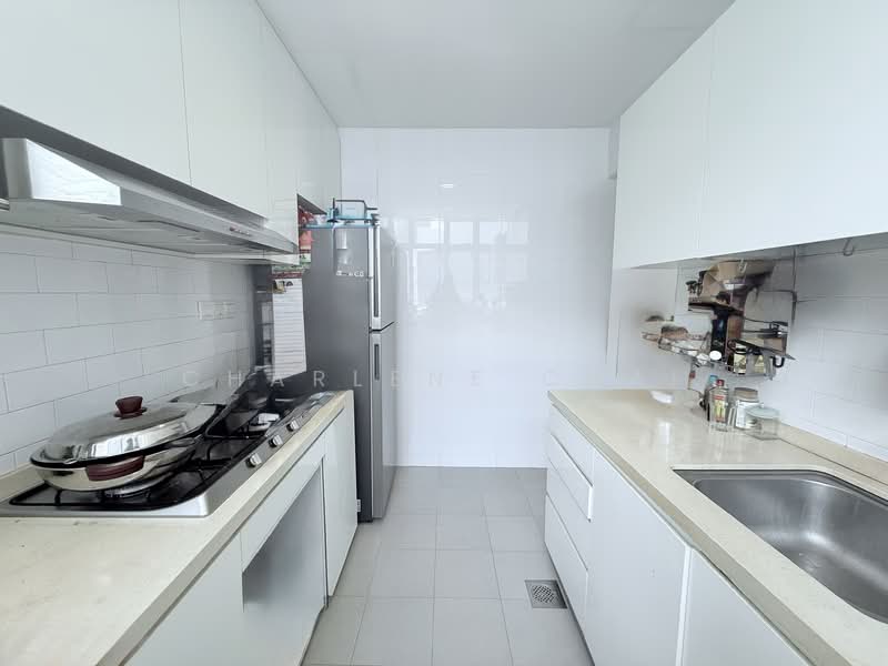 Aspen Loft, 170 Joo Chiat Terrace, 2 Bedrooms, 1,012 sqft, Condominium For Sale, by Charlene Chai, 500102646 - Kitchen - PropertyGuru.com.sg
