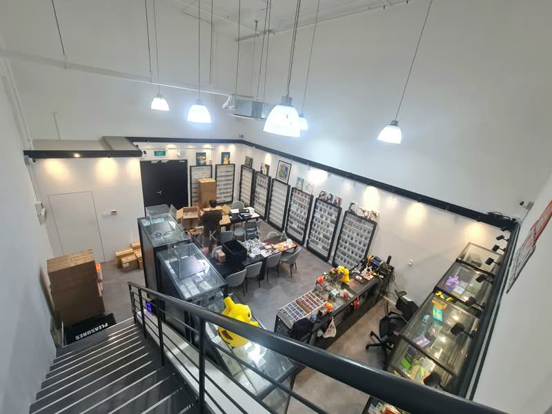 Oxley BizHub, 61 Ubi Road 1, Eunos / Geylang / Paya Lebar, 1,690 sqft, Light Industrial (B1) For Sale, by Lock Sau Lai, 500102647 - High Ceiling - CommercialGuru.com.sg